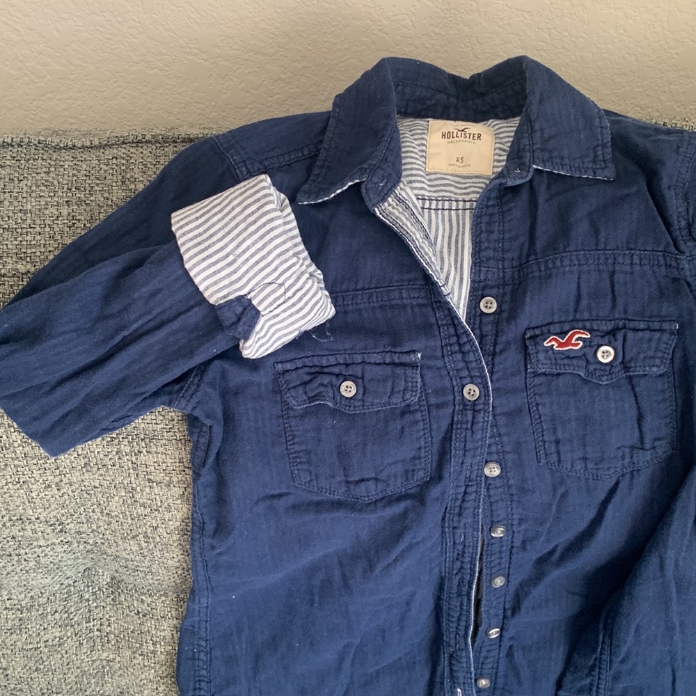 Long sleeve button down
